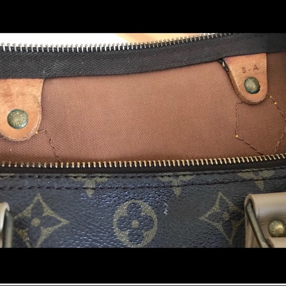 LV Speedy 30 - Picture 7 of 8